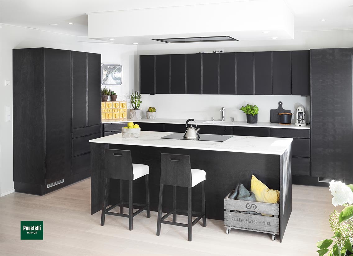 Puustelli Miinus ecological stained black kitchen