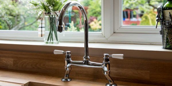 project 8 farmhouse style kitchen - sink area