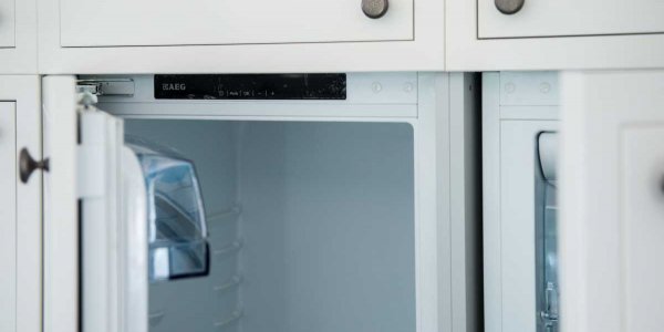 project 23 traditional in-frame kitchen - cabinet interior