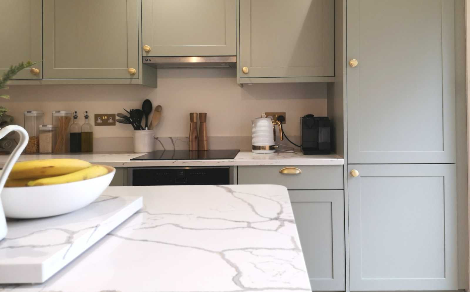 contemporary shaker style kitchen close up off Calacatta Borgo quartz worktop